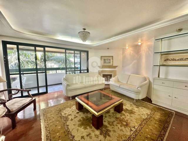 Apartamento a venda em Moema Pássaros. 150m², 4 dormitórios, 1 supite, 2 vagas e lazer. Mobiliado