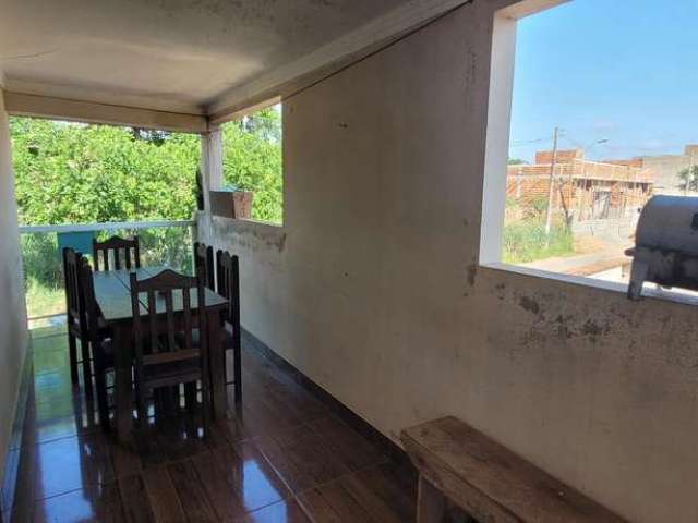 Casa de 3 quartos e 1 vaga de garagem no Residencial Porto Seguro