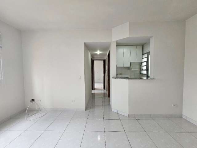 Apartamento de 02 dormitórios no Centro de Curitiba