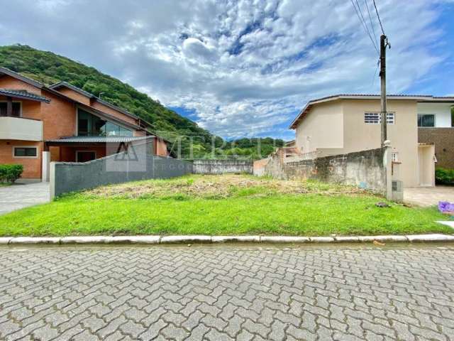 Terreno em Condomínio Fechado à venda, 360 m² por R$ 470.000 - Balneário Praia do Pernambuco - Guarujá/SP – Imobiliária Mercuri