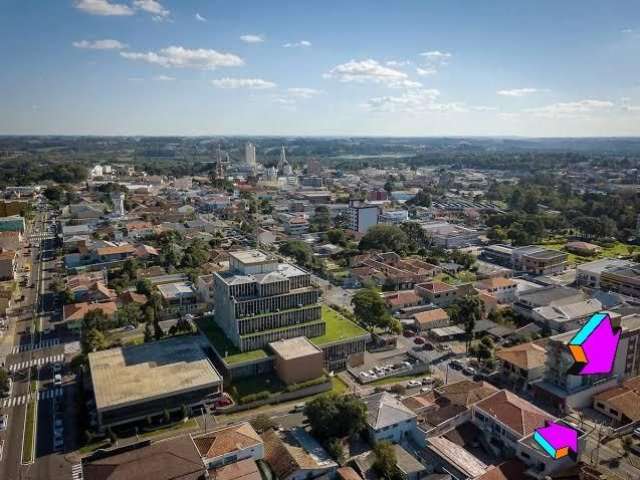 Terreno com casas no centro de araucaria