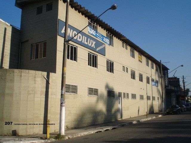 Galpão Industrial/Comercial 1.800 m². 3 Frentes. Vila Nogueira - Diadema. Imperdível!!