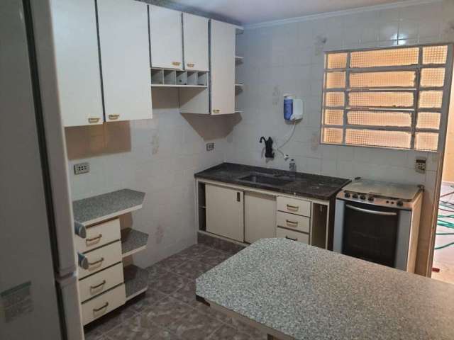 Sobrado com 2 dormitórios para alugar, 95 m² por R$ 2.270,00 - Santa Terezinha - São Bernardo do Campo/SP