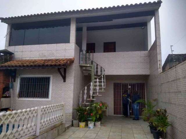 Sobrado com 3 dormitórios à venda, 144 m² por R$ 350.000,00 - Vera Cruz - Mongaguá/SP