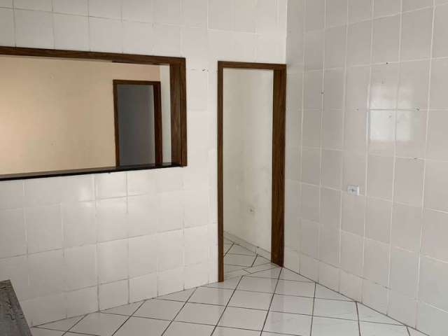 Casa com 2 dormitórios para alugar, 70 m² por R$ 1.500,00/mês - Jardim Canhema - Diadema/SP