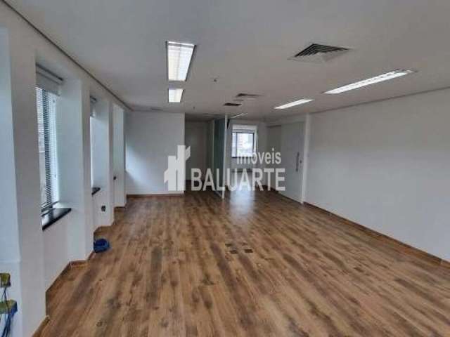 Sala Comercial e 3 banheiros para Alugar, 100 m² por R$ 5.500/Mês