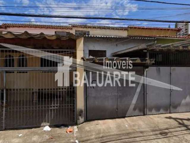 Casa térrea a venda em campo belo