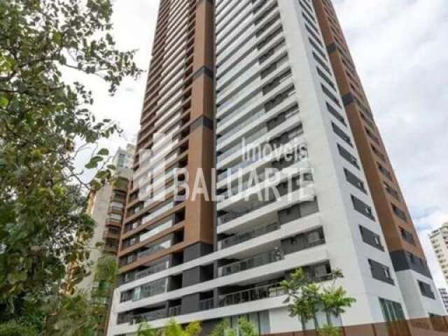 Apartamento com 3 quartos, 143 m², à venda por R$ 2.600.000