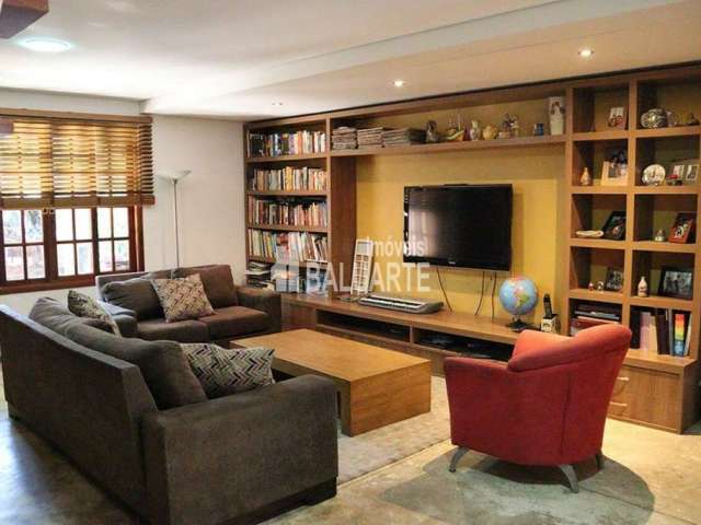 Sobrado Venda 236 m²  Bairro Granja Julieta SP