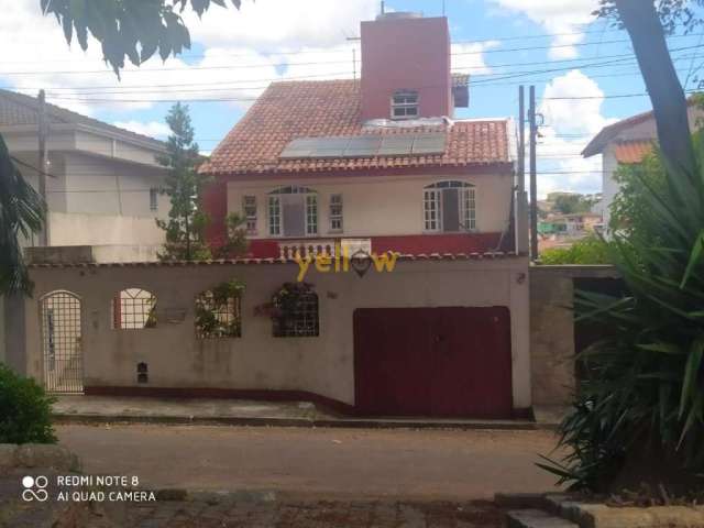 Casa em Bairro em Jardim Renata  -  Arujá