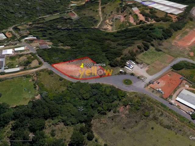 Área Industrial em Parque Maringá - Arujá: 3.000M² úteis por R$1.800.000 - Venda.