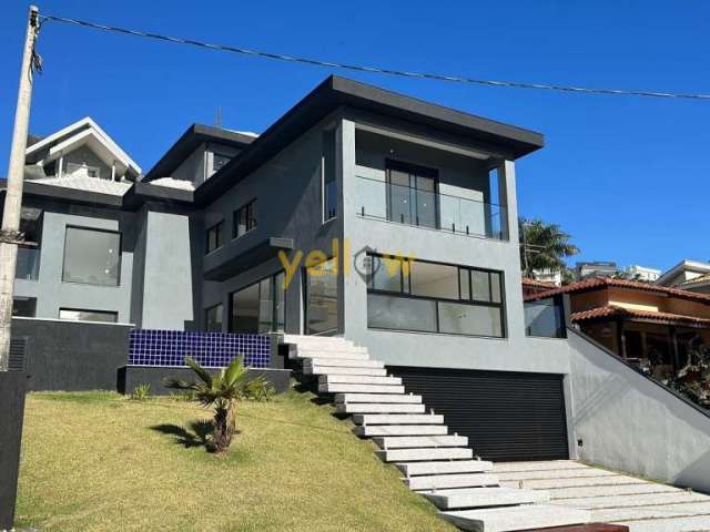 Casa em Condomínio Fechado em Condomínio Hills III - Arujá, SP