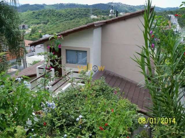 Casa em Condomínio Fechado em Condomínio Hills III - Arujá, SP