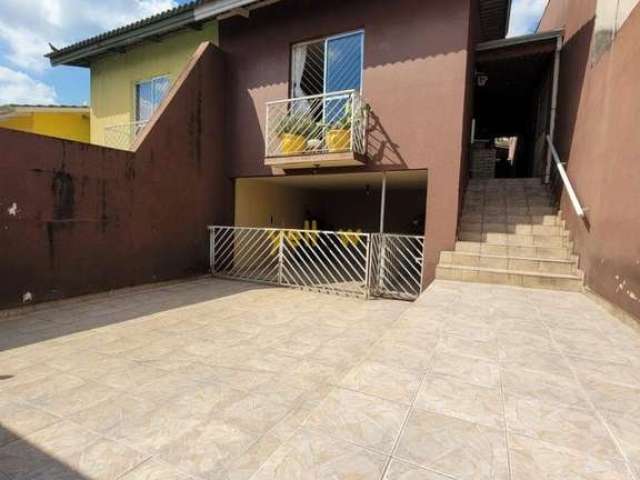 Casa em Jordanópolis - Arujá com 116M², 2 dormitórios e 1 suíte por R$630k - Venda