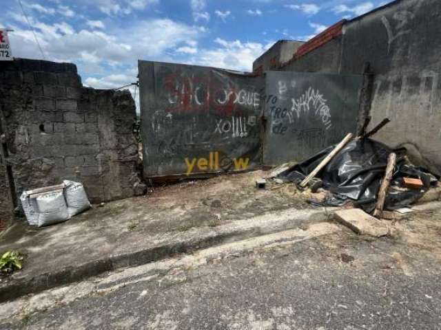 Terreno Residencial em Jardim Adriane - Itaquaquecetuba: Venda e Locação por R$ 200.000