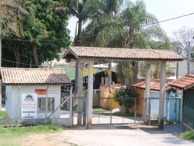 Casa em Condomínio Fechado em Mirante do Arujá com 150M² e 3 Dormitórios por R$ 950K - Venda e Locação