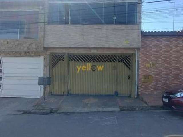 Casa à Venda em Arujá - Parque Rodrigo Barreto