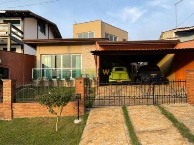 Casa em Condomínio Fechado em Arujá Country Club - Arujá, SP