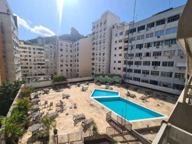 Sala e quarto, Apart-Hotel, com vaga, em Copacabana