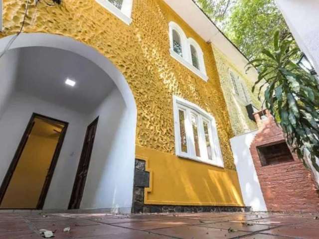 Casa com 2 quartos, em Vargem Grande