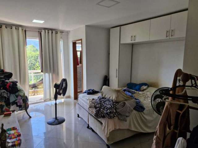 Casa triplex com 3 suites na Taquara