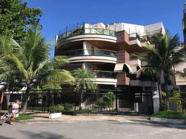 Apartamento com 3 quartos sendo 1 suite no Recreio dos Bandeirantes