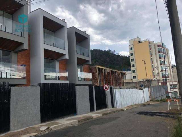 Casa com 3 dormitórios à venda, 200 m² por R$ 839.000,00 - Santa Catarina - Juiz de Fora/MG