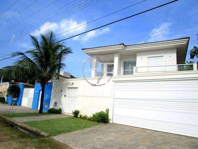 Casa com 4 dormitórios à venda, 300 m² por R$ 1.998.000,00 - Praia de Pernambuco - Guarujá/SP