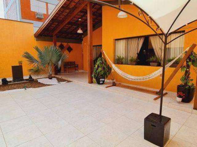 Casa com 4 dormitórios à venda, 220 m² por R$ 1.700.000,00 - Enseada - Guarujá/SP