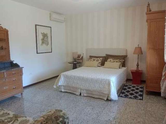 Casa com 4 dormitórios à venda, 230 m² por R$ 2.600.000,00 - Acapulco - Guarujá/SP