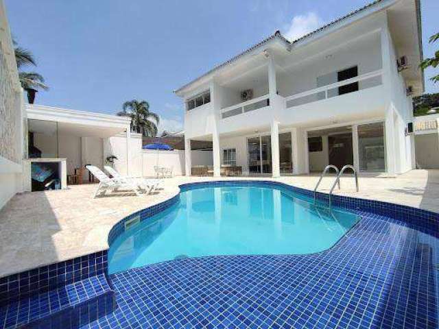 Casa com 6 dormitórios à venda, 421 m² por R$ 2.700.000,00 - Acapulco - Guarujá/SP