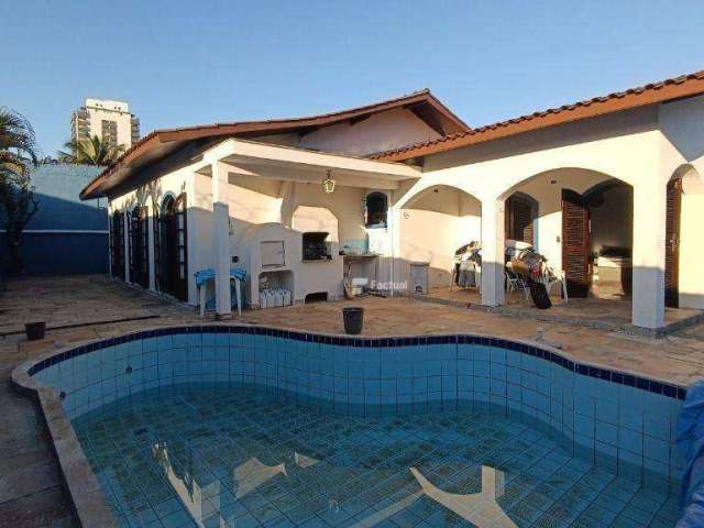 Casa com 3 dormitórios à venda, 150 m² por R$ 800.000,00 - Enseada - Guarujá/SP