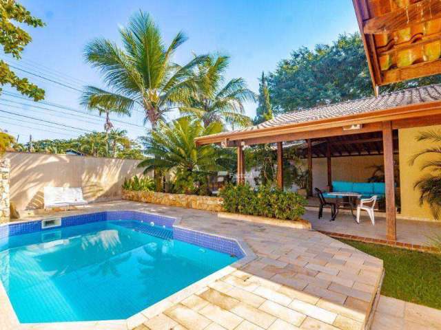 Casa com 4 dormitórios à venda, 190 m² por R$ 1.350.000,00 - Praia de Pernambuco - Guarujá/SP