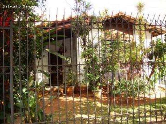 Casa para Venda em Belo Horizonte, Santa Efigênia, 5 dormitórios, 1 suíte, 4 banheiros, 6 vagas