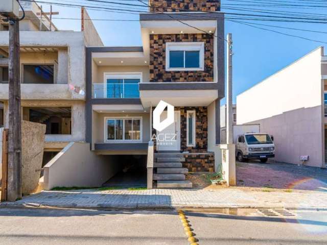 Sobrado em condominio fechado, 3 quartos com suíte com hidromassagem e closet.