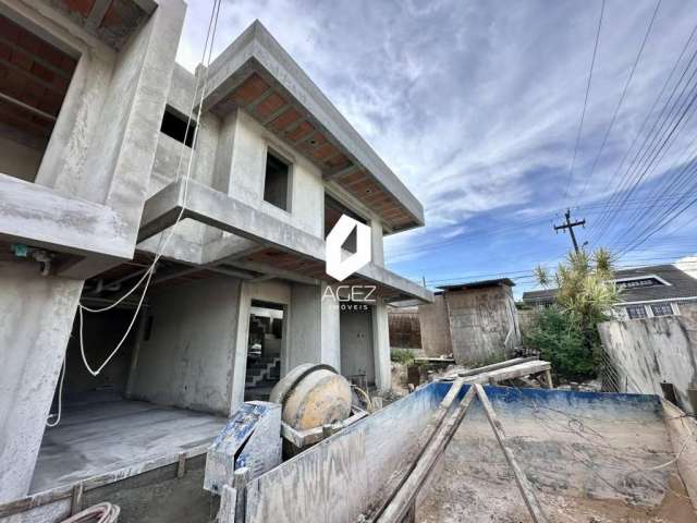 Sobrado de esquina com piscina