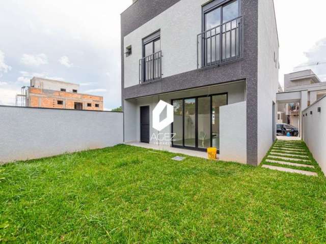 Casa de alto padrão em condomínio fechado, 202m² com 3 suítes.