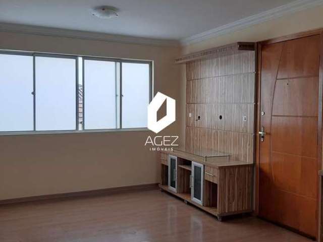 Apartamento reformado com 03 quartos 01 suíte!