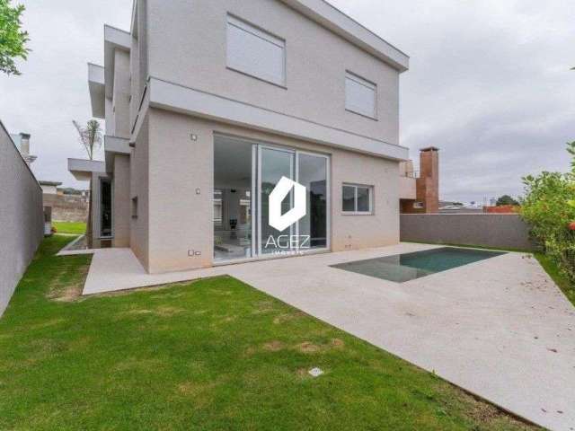 Casa nova com 04 suítes e piscina!