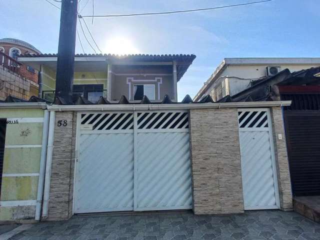 Casa para Venda em Guarujá, Jardim Santa Maria, 4 dormitórios, 1 suíte, 3 banheiros, 1 vaga