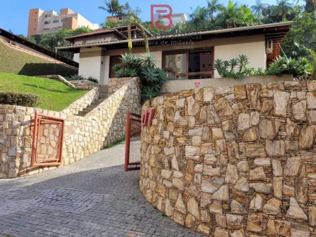 Casa com 3 quartos à venda na Vila Nova, Blumenau , 400 m2 por R$ 999.000