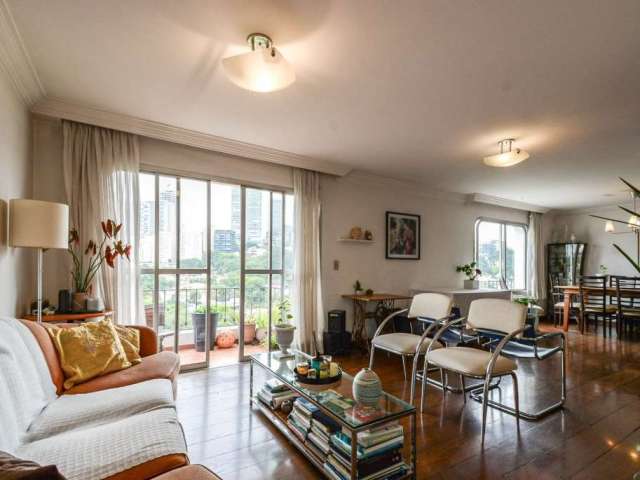 Apartamento com 3 quartos à Venda, 158m² - Vila Madalena