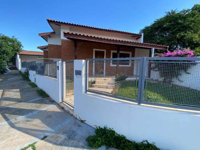 Casa com 2 quartos à venda na Rua das Azaléias, 179, Jardim Holanda, Holambra, 100 m2 por R$ 775.000