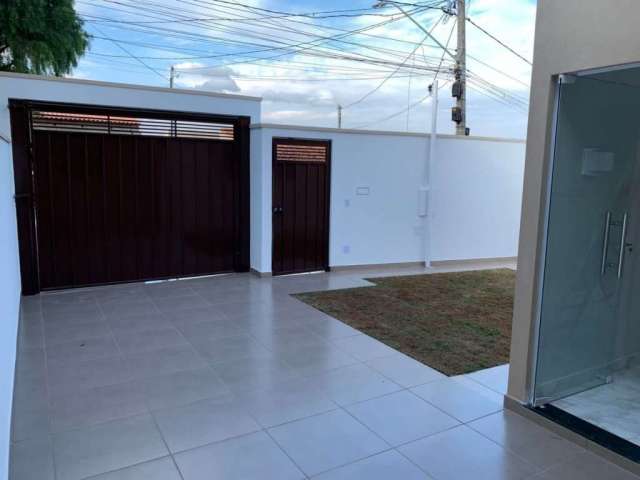 Casa com 3 dormitórios à venda, 82 m² por R$ 360.000 - Residencial Morumbi II - Pouso Alegre/MG