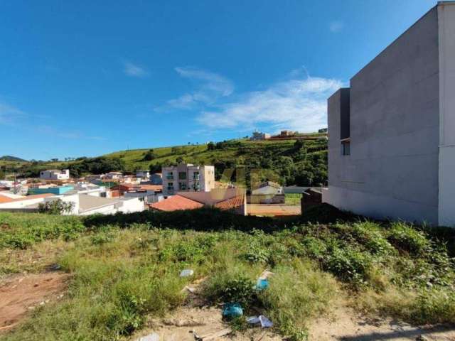 Terreno à venda, 216 m² por R$ 190.000 - Recanto dos Barreiros - Pouso Alegre/MG