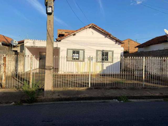 Casa com 4 dormitórios à venda, 92 m² por R$ 250.000,00 - São Cristóvão - Pouso Alegre/MG