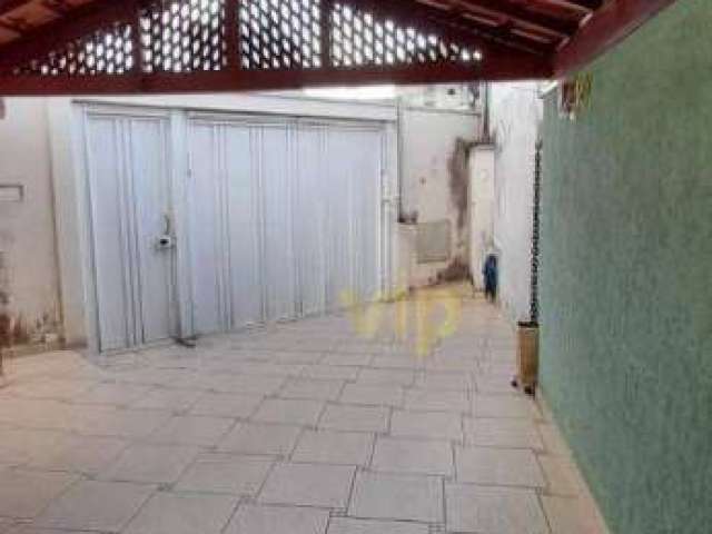 Casa com 3 dormitórios à venda, 110 m² por R$ 750.000 - Nova Pouso Alegre - Pouso Alegre/MG