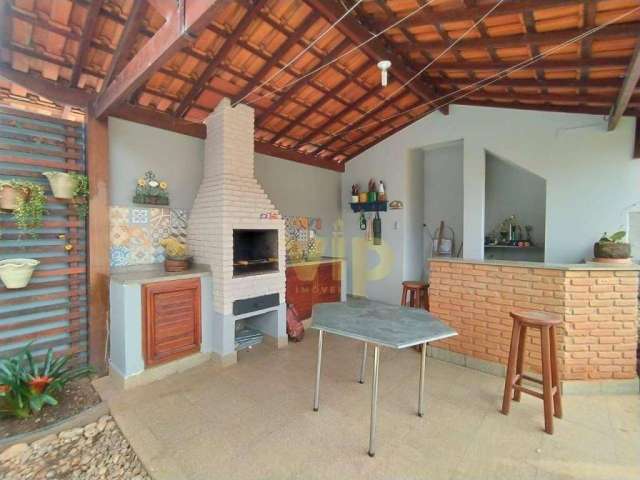 Casa com 5 dormitórios à venda, 357 m² por R$ 2.000.000 - Santa Filomena - Pouso Alegre/Minas Gerais