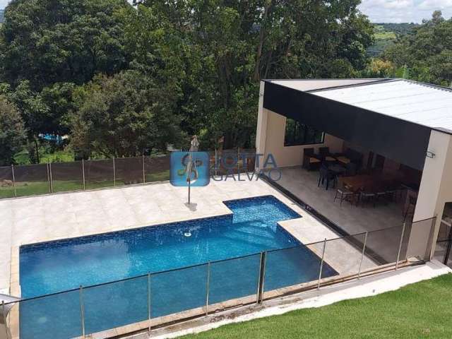 Casa com 3 quartos à venda no Colinas do Castelo, Jaguariúna , 330 m2 por R$ 1.200.000