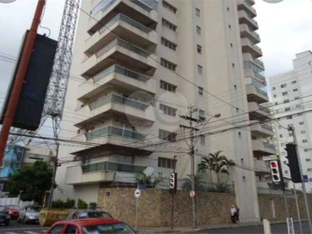 Apartamento no Edifício Winston Monteiro Ricetti